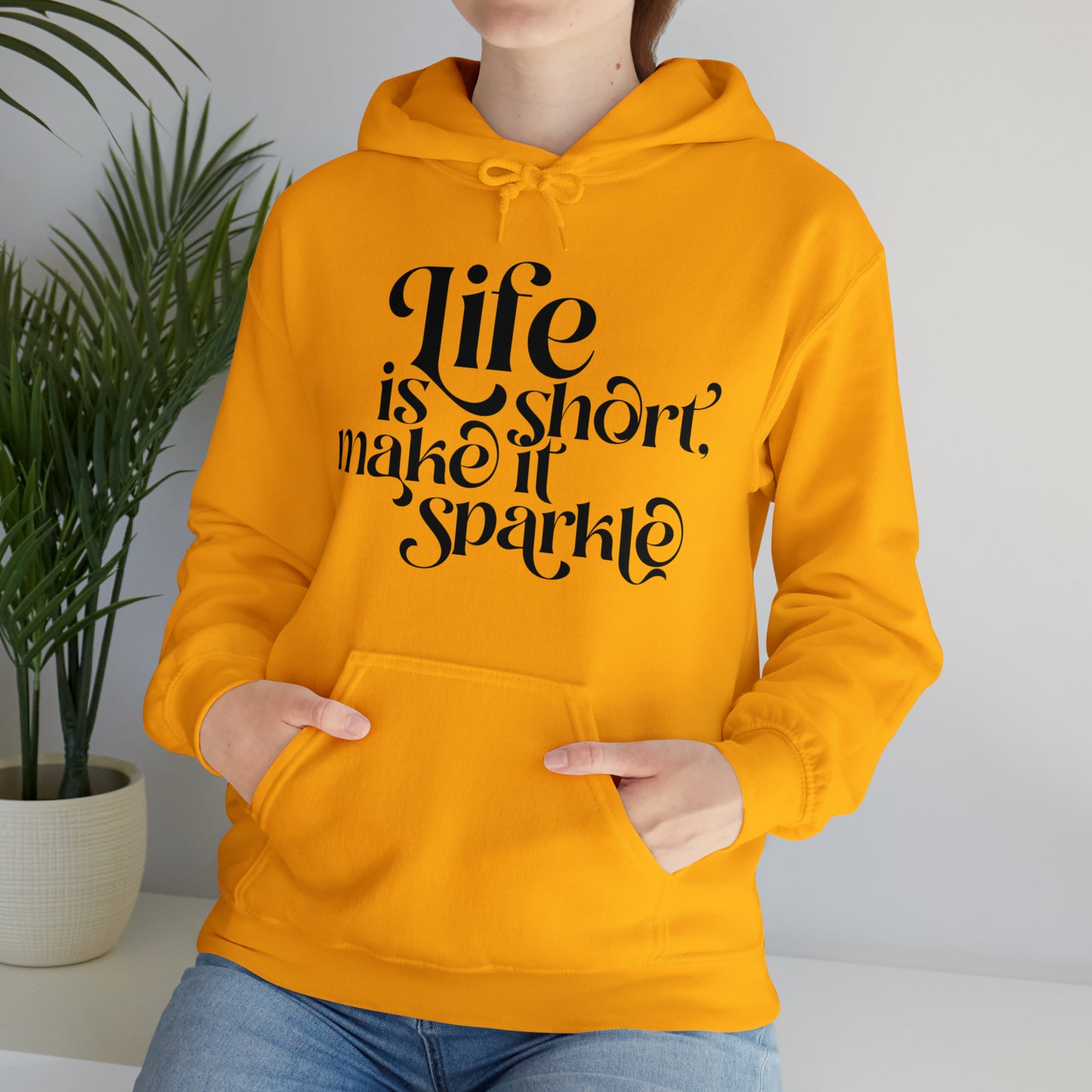 Unisex Hoodie "life is short"